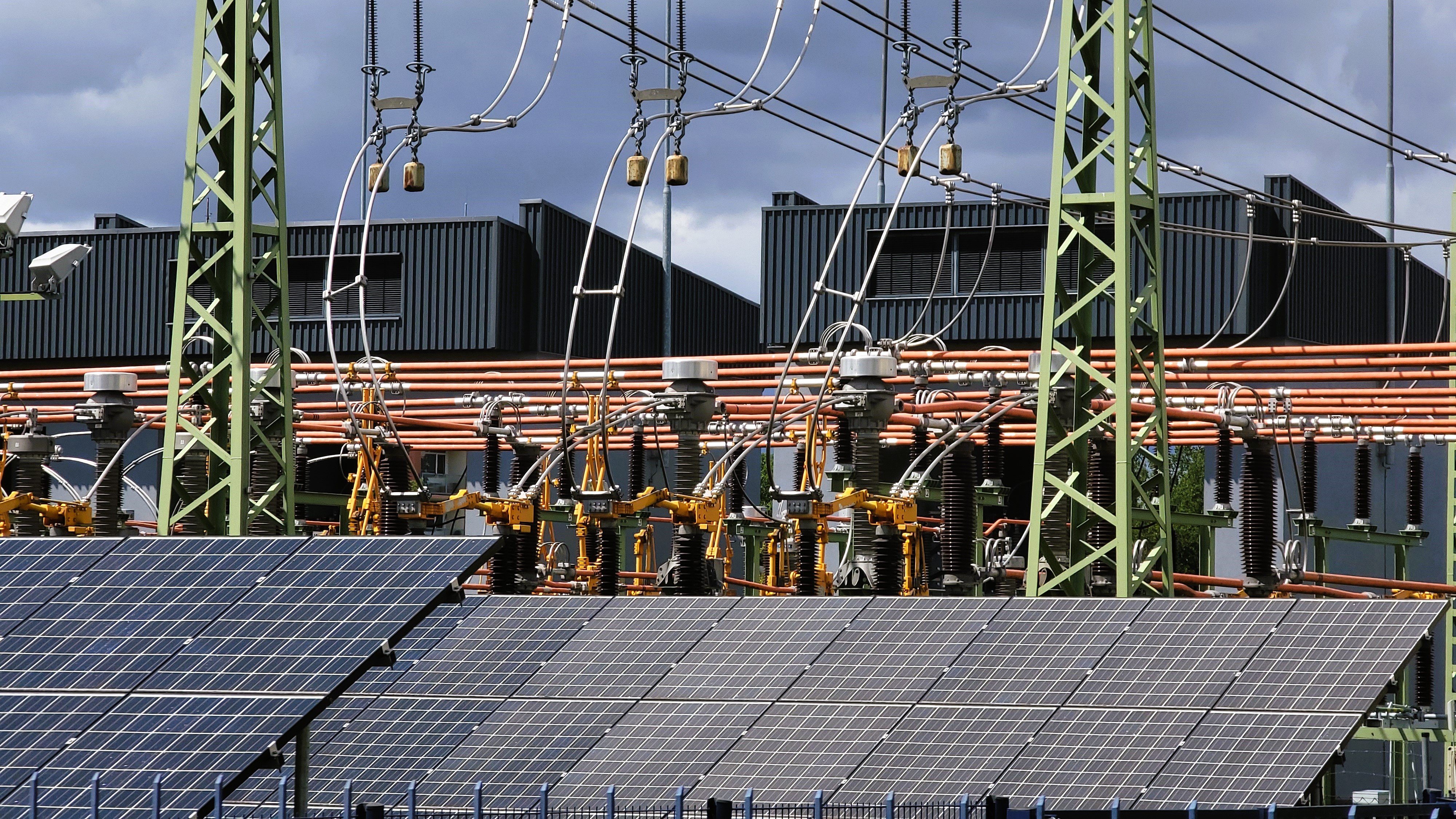 Jak odblokovat 17,8 GW kapacity pro připojení nových zdrojů? Frank Bold představuje návrhy, které mohou ušetřit stovky miliard