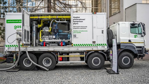 GasNet nasazuje do provozu unikátní mobilní kompresor