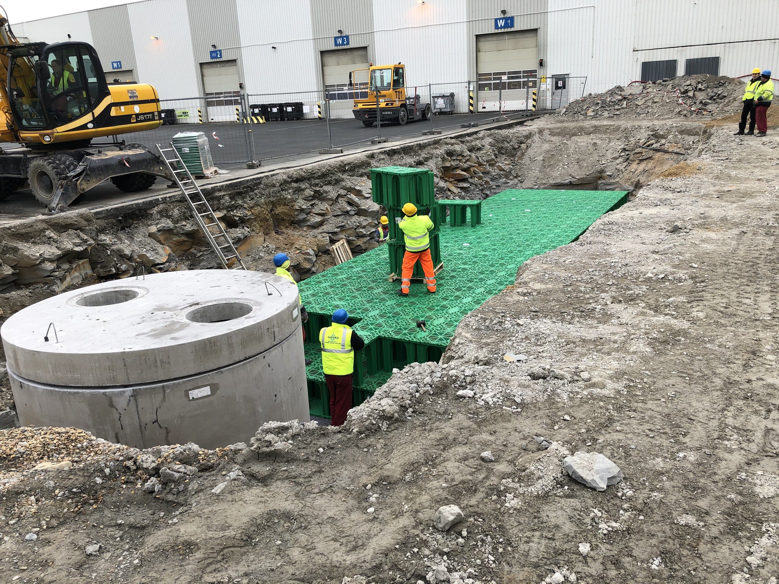 Efektivní hospodaření s dešťovou vodou zahrnuje řadu souvisejících opatření