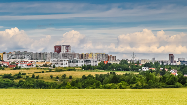 Česko je zelenější – emise CO2 v roce 2024 opět klesly