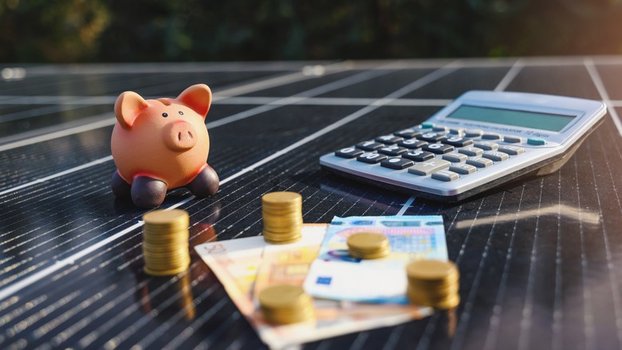 Jaké změny čekají zákazníky v ceníku Elektřina pro soláry na 1 rok od ČEZu?