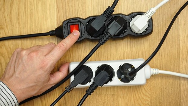 Dvacet největších změn v počtu odběrných míst dodavatelů. Podívejte se, kdo získal nejvíce zákazníků